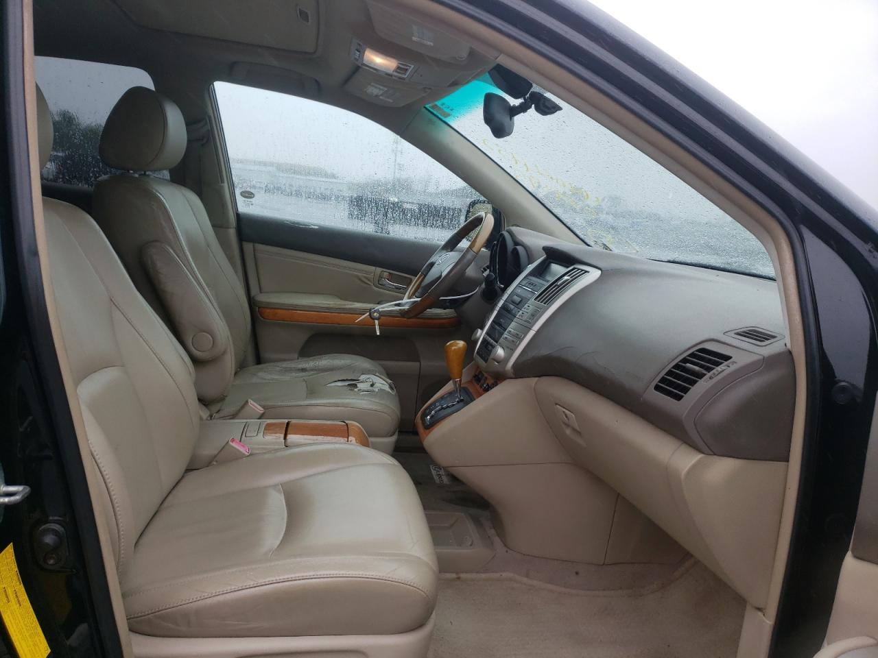 Photo 5 from auction – 2004 LEXUS RX 330 with VIN 2T2HA31U24C029395