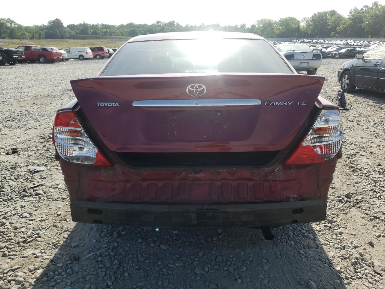 Photo 9 from auction – 2002 TOYOTA CAMRY LE with VIN 4T1BE32K22U070617