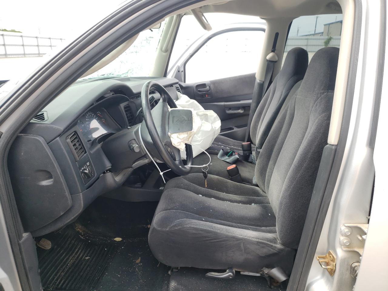 Photo 5 from auction – 2004 DODGE DAKOTA QUA with VIN 1D7HL48NX4S659320