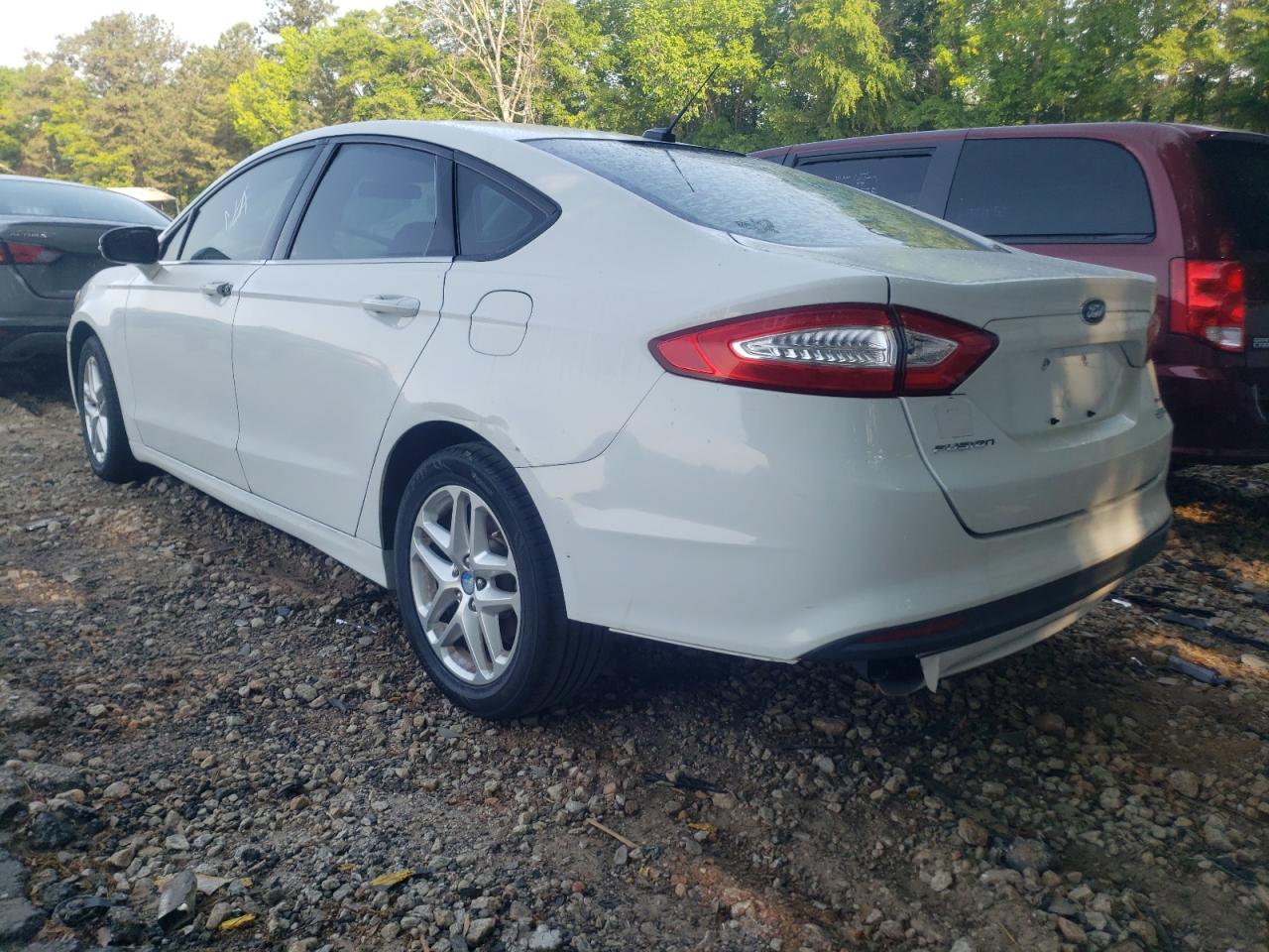 Photo 3 from auction – 2013 FORD FUSION SE with VIN 3FA6P0HR6DR179083