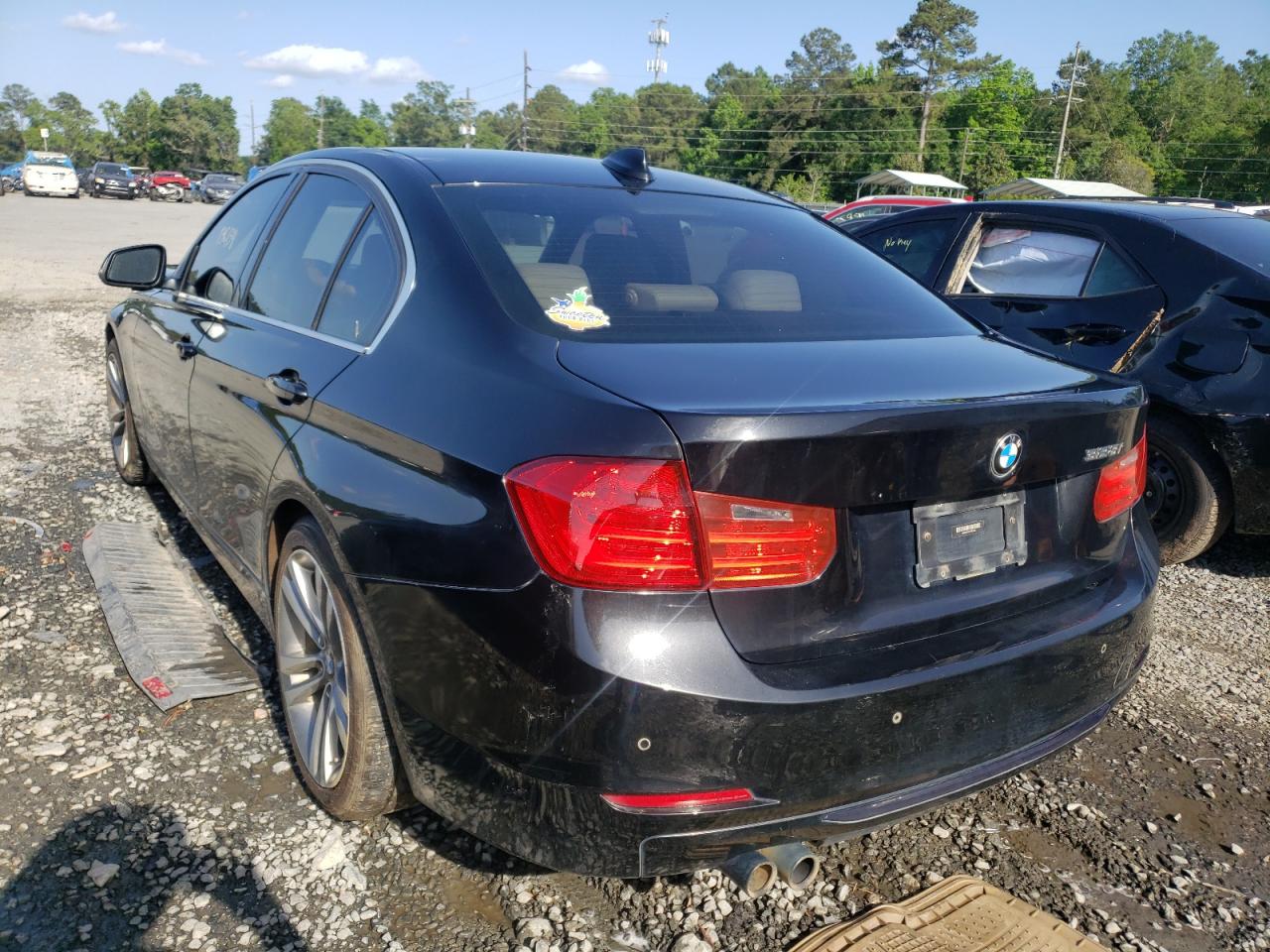 Photo 3 from auction – 2015 BMW 328 I with VIN WBA3A5C50FF607422