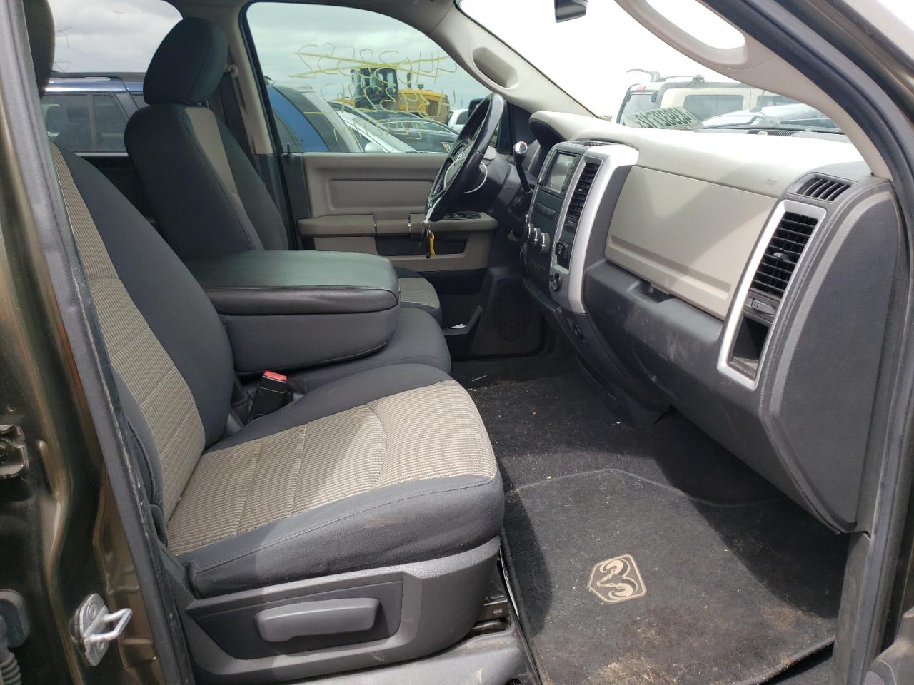 Photo 5 from auction – 2012 DODGE RAM 1500 S with VIN 1C6RD7GT2CS155203