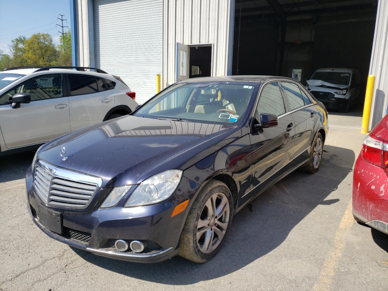 Photo 2 from auction – 2011 MERCEDES-BENZ E 350 4MAT with VIN WDDHF8HB4BA445205