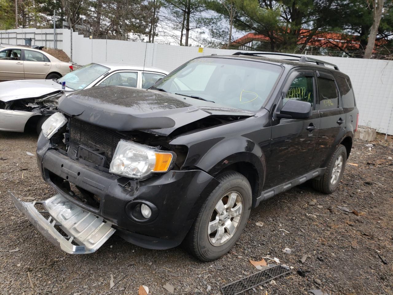 Photo 2 from auction – 2010 FORD ESCAPE LIM with VIN 1FMCU9EG7AKA86713