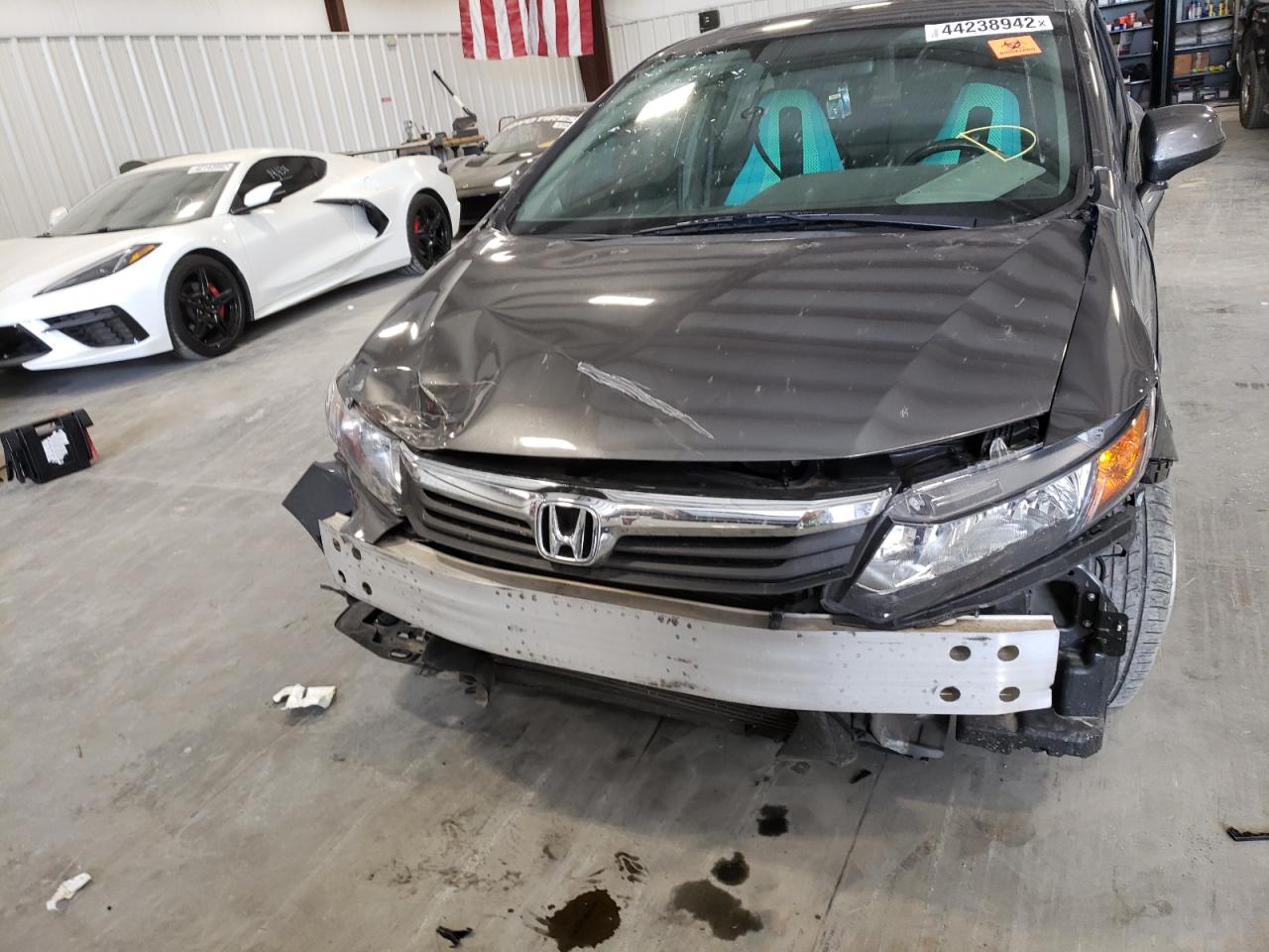 Photo 9 from auction – 2012 HONDA CIVIC EXL with VIN 2HGFB2F95CH508665