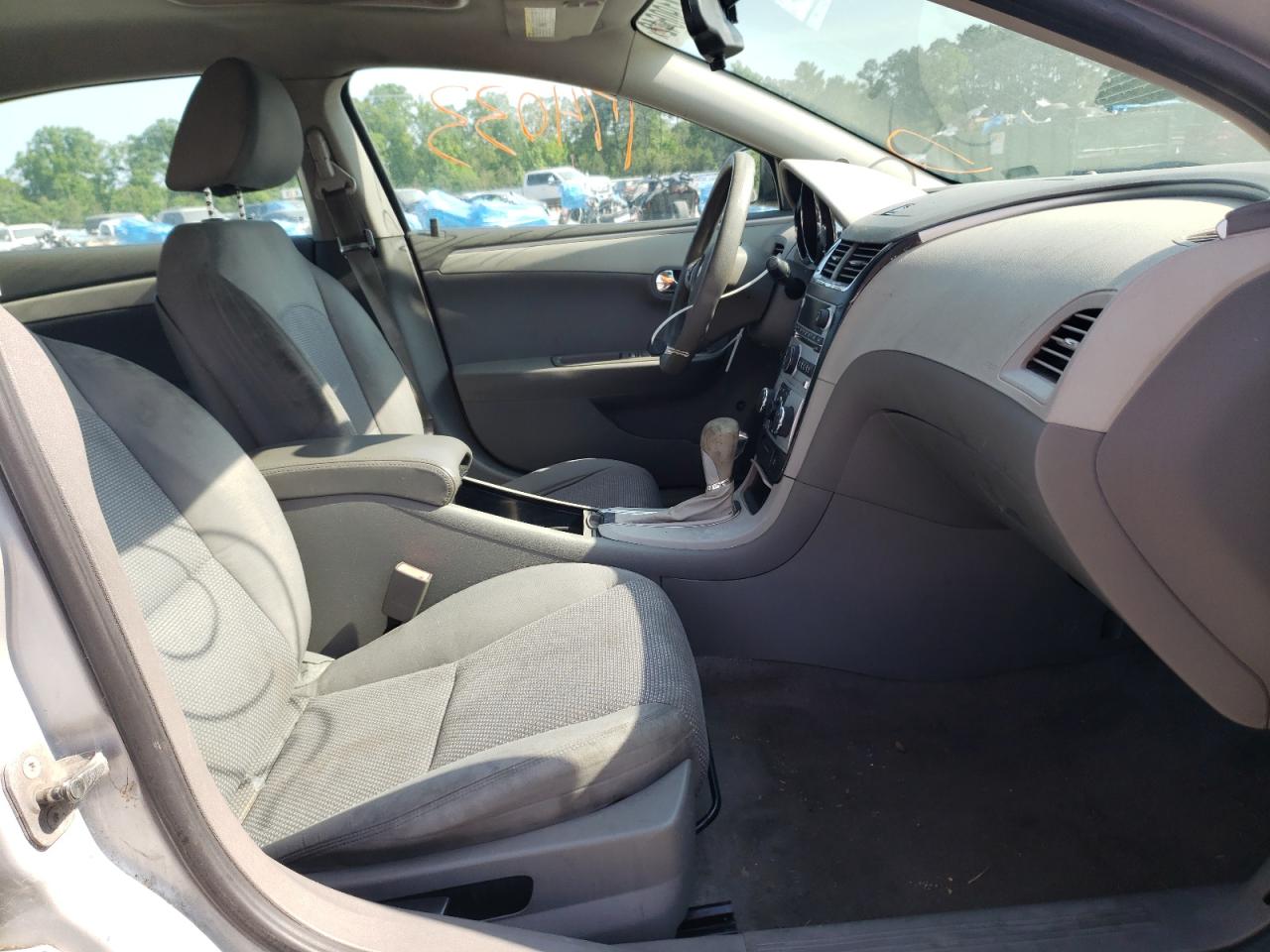 Photo 5 from auction – 2012 CHEVROLET MALIBU 1LT with VIN 1G1ZC5E02CF102317