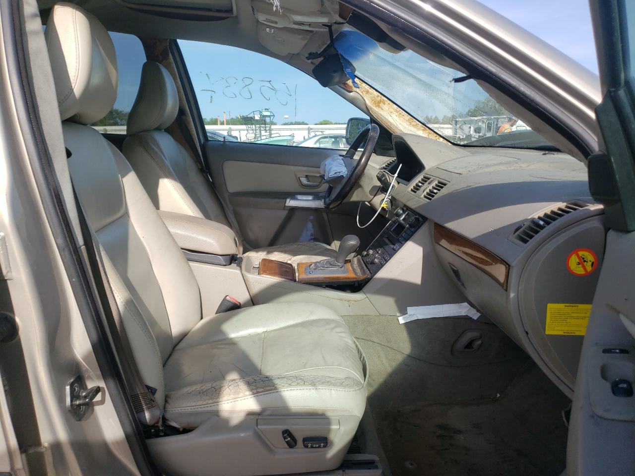 Photo 5 from auction – 2005 VOLVO XC90 with VIN YV1CY592X51195902