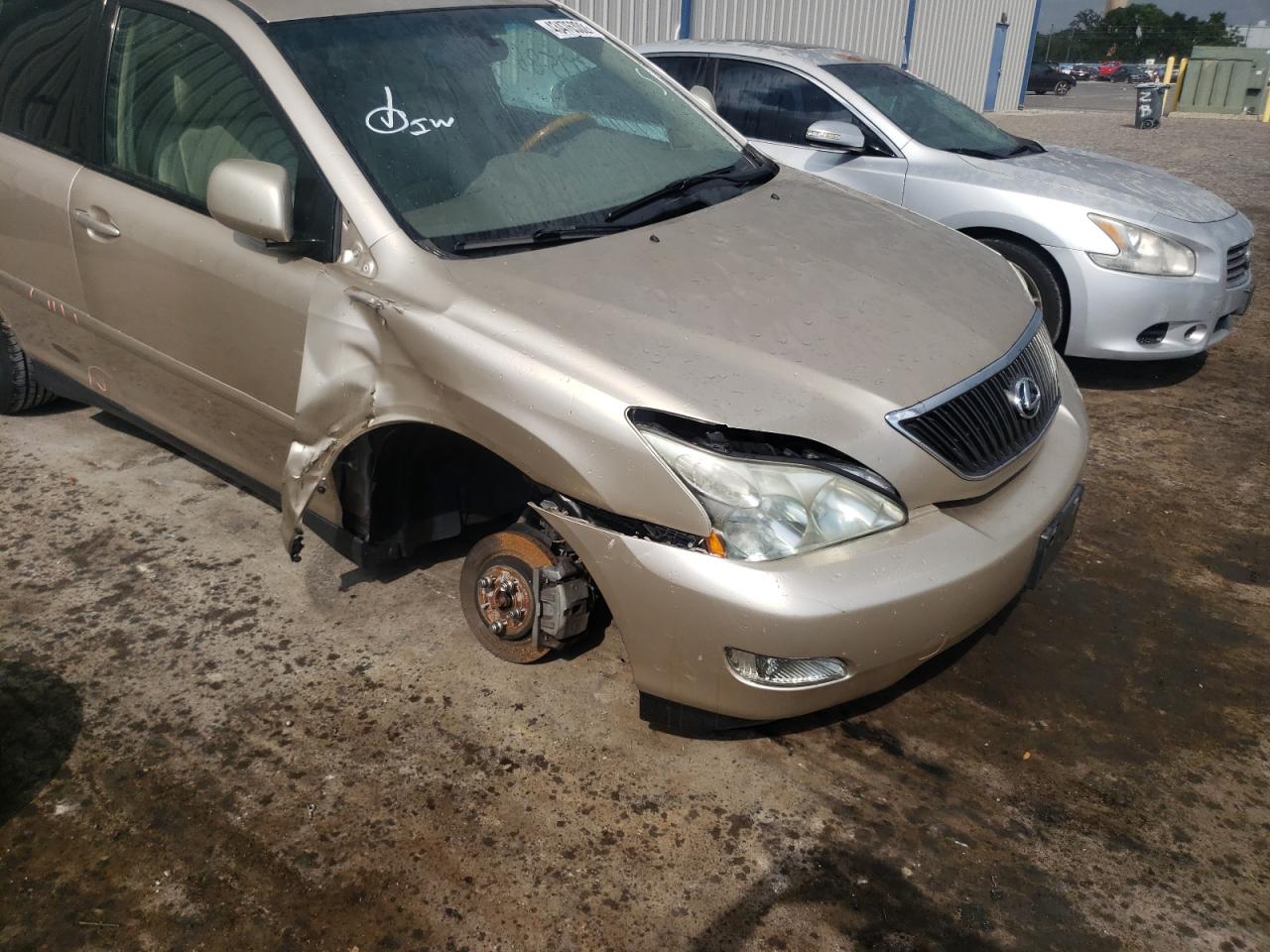 Photo 9 from auction – 2004 LEXUS RX 330 with VIN 2T2GA31U44C009774