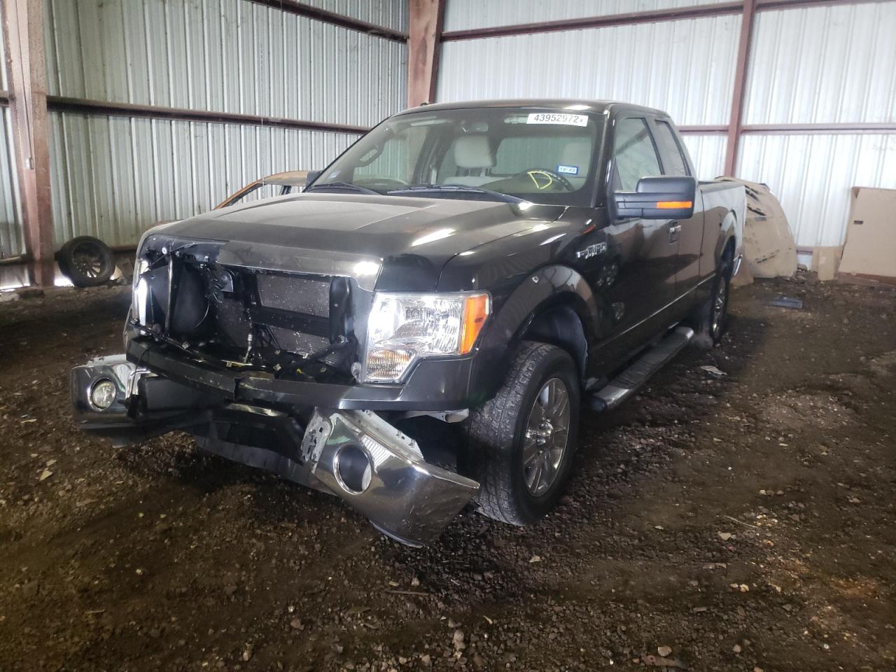 Photo 2 from auction – 2010 FORD F150 SUPER with VIN 1FTEX1C88AFA22996