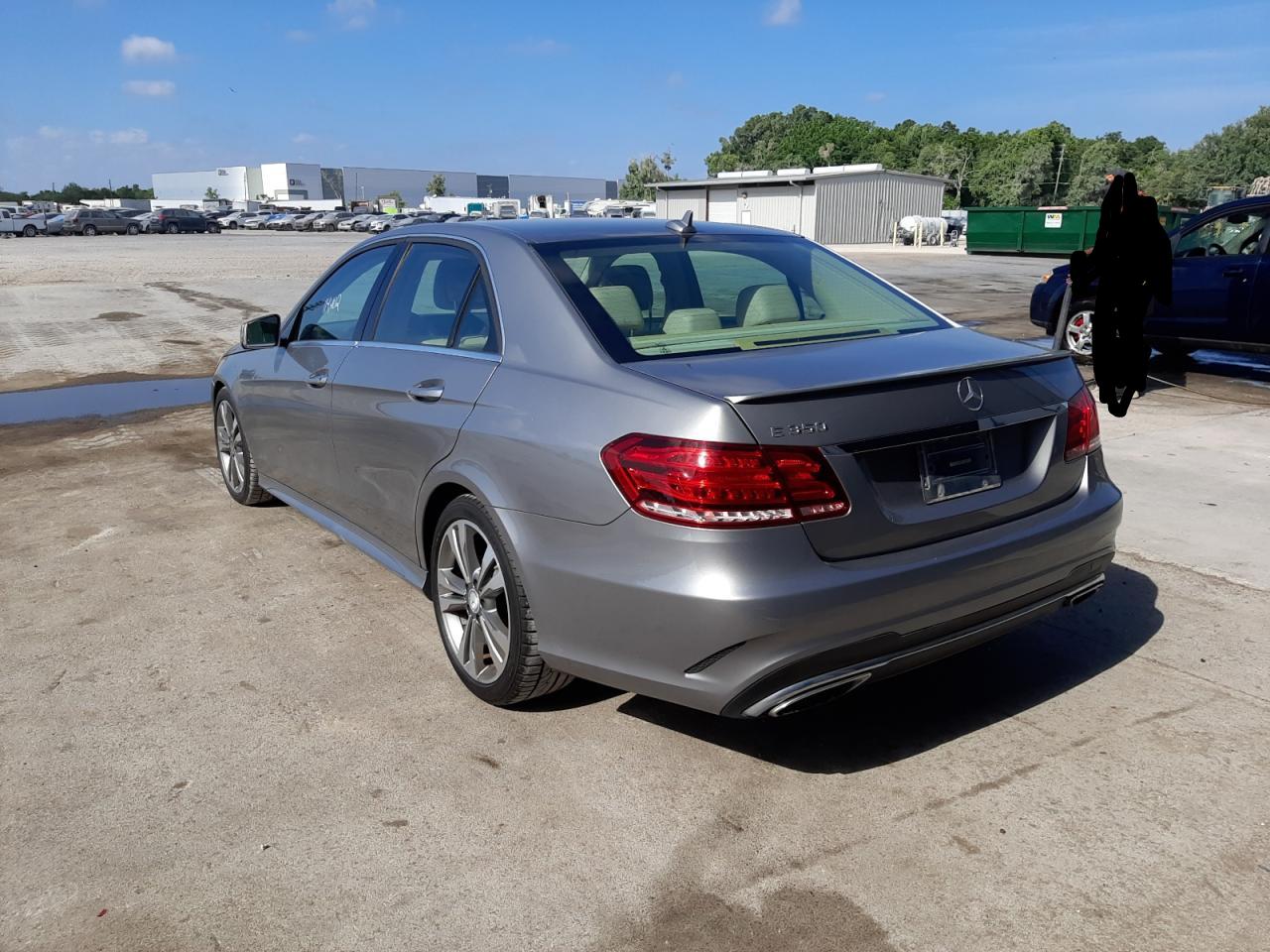Photo 3 from auction – 2014 MERCEDES-BENZ E 350 with VIN WDDHF5KB0EB036124