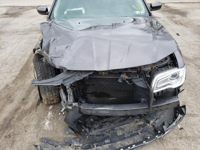 Photo 7 from auction – 2016 CHRYSLER 300 LIMITE with VIN 2C3CCARG4GH270322