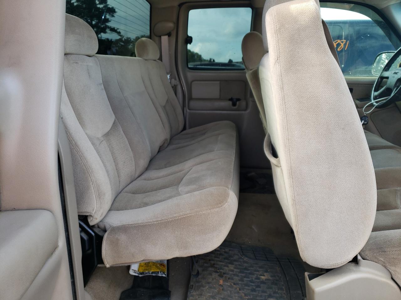 Photo 6 from auction – 2003 GMC NEW SIERRA with VIN 2GTEC19V931332285
