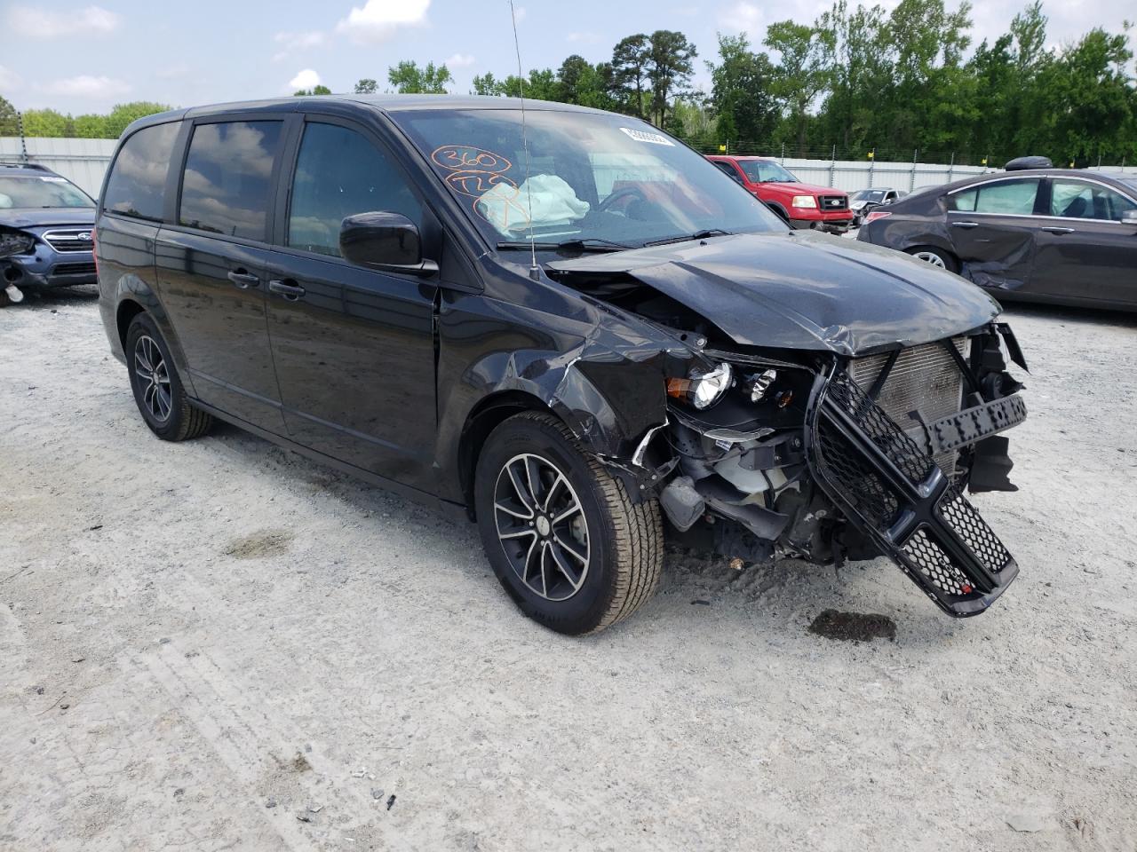 DODGE GRAND CARA 2019 with VIN 2C4RDGEG2KR529324 - Photo from auction