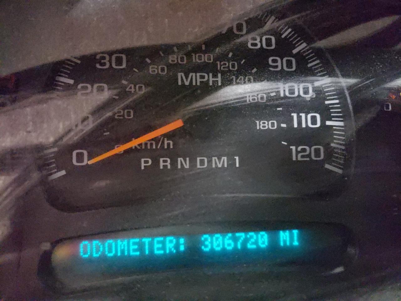 Photo 8 from auction – 2006 CHEVROLET SILVERADO with VIN 1GCHK23206F103561