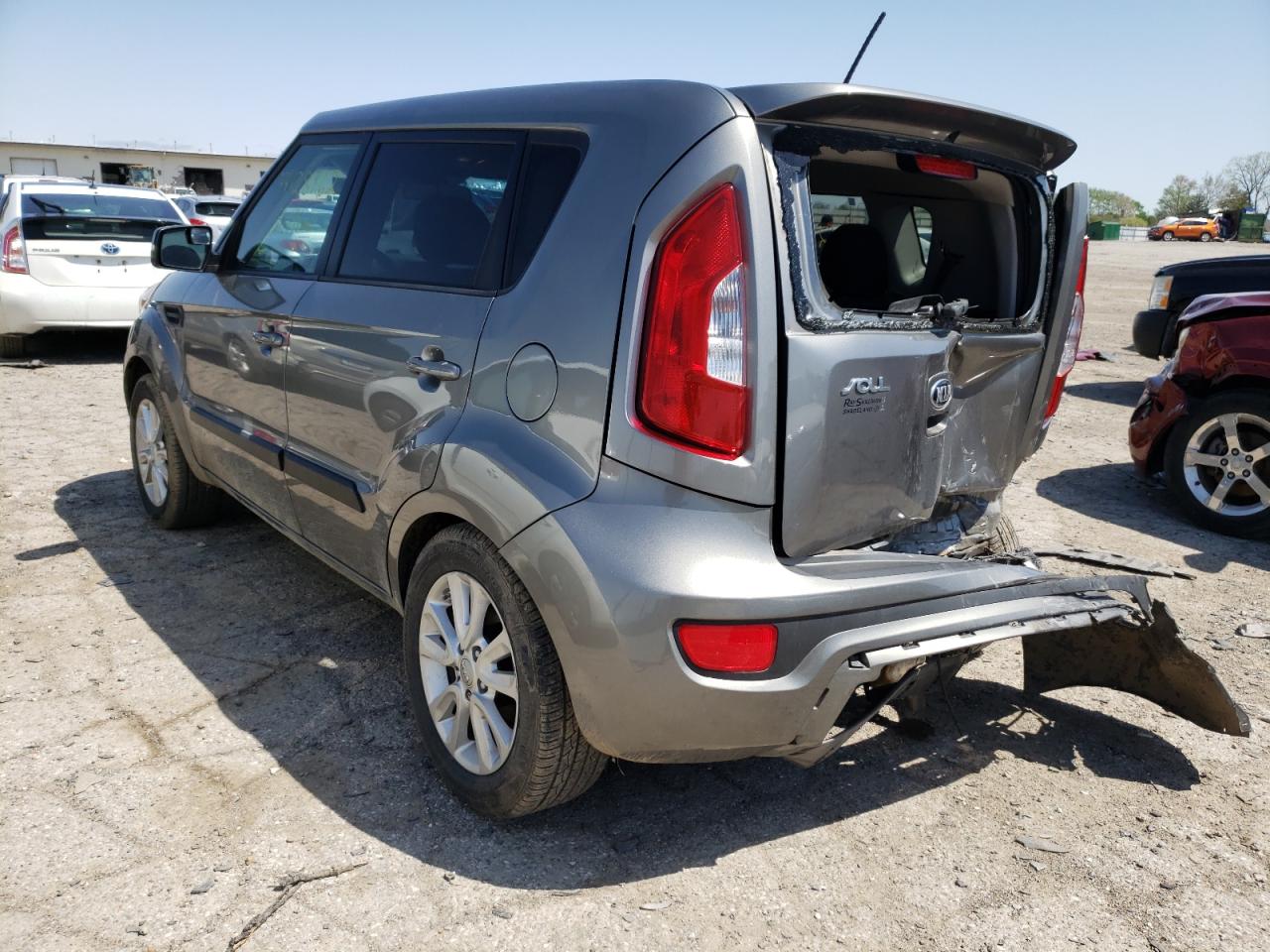 Photo 3 from auction – 2013 KIA SOUL + with VIN KNDJT2A65D7519679
