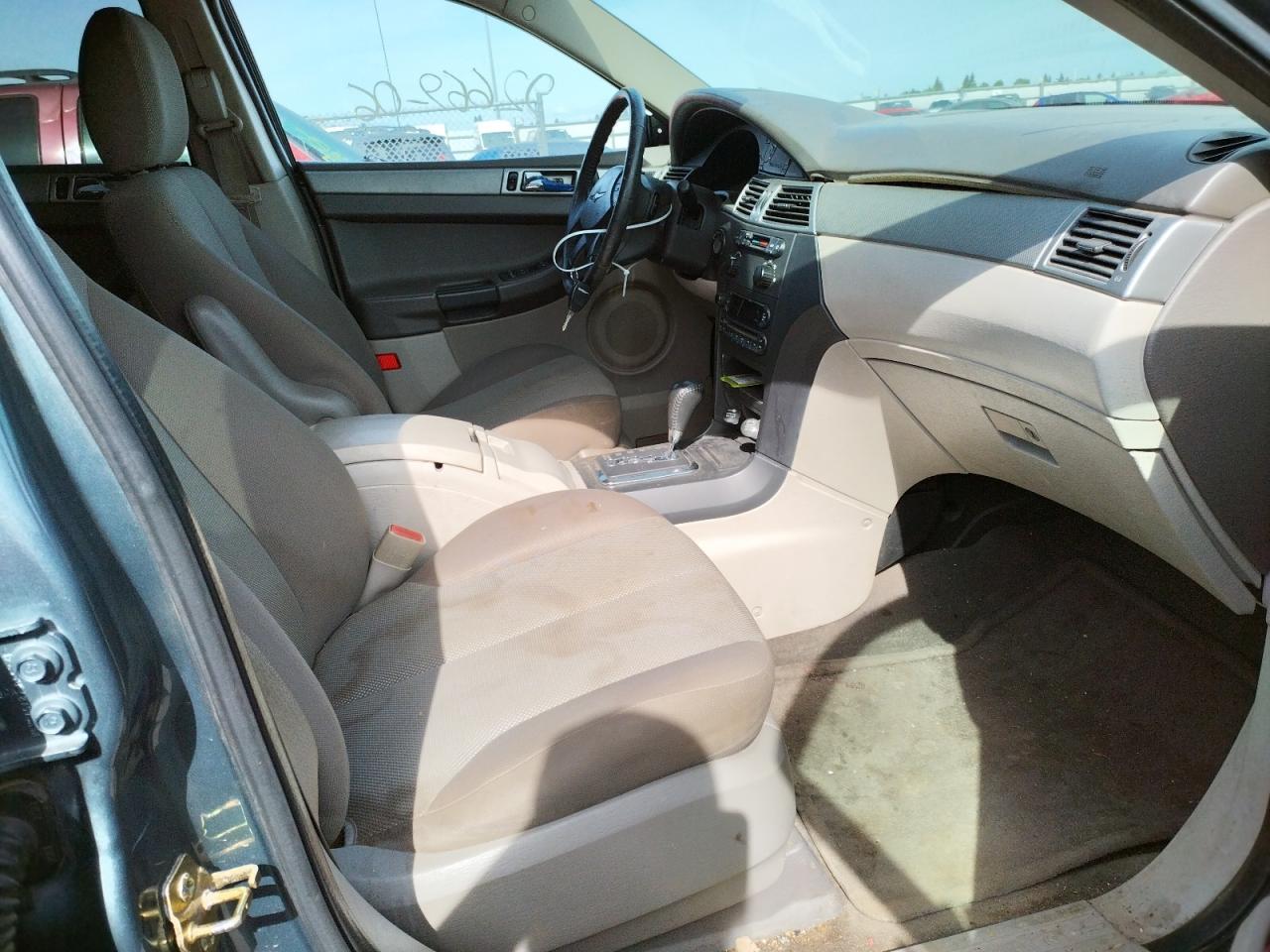 Photo 5 from auction – 2006 CHRYSLER PACIFICA with VIN 2A4GM48456R709811