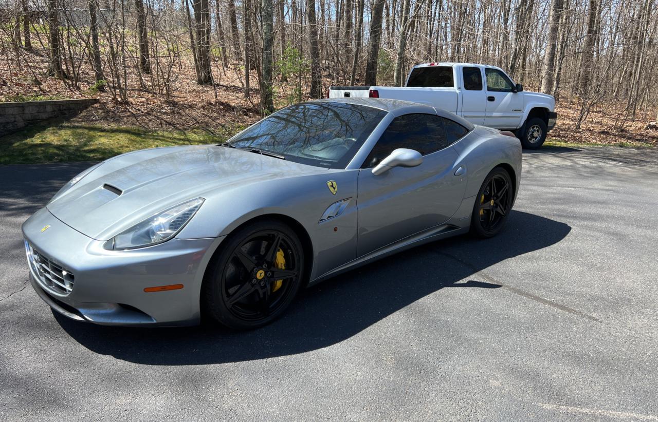 Photo 2 from auction – 2011 FERRARI CALIFORNIA with VIN ZFF65LJA4B0178423