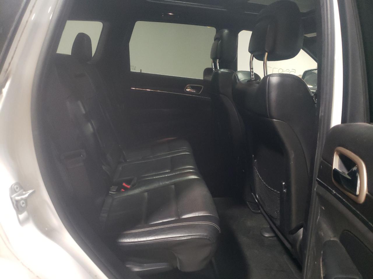 Photo 6 from auction – 2015 JEEP GRAND CHER with VIN 1C4RJFBG0FC942879
