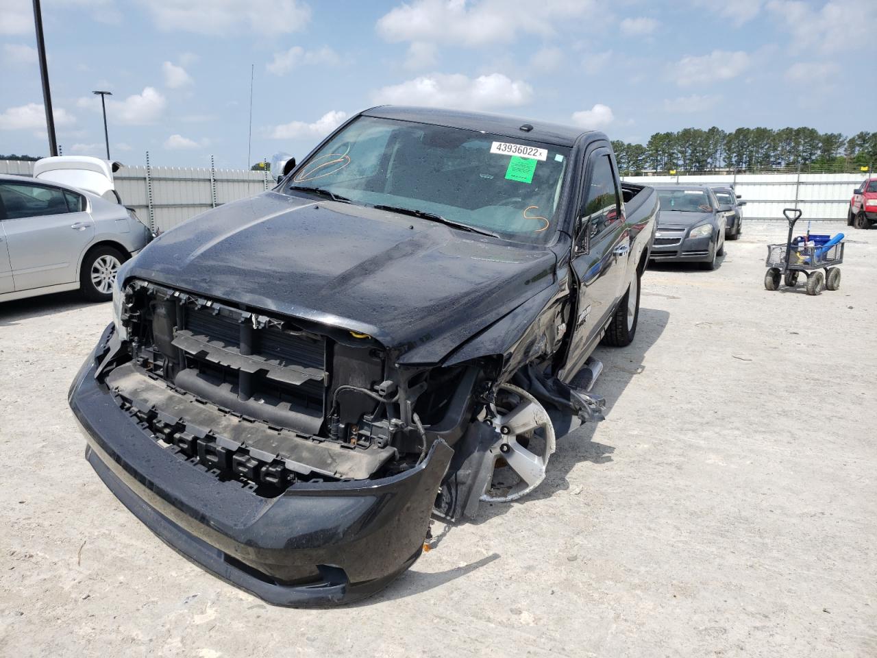 Photo 2 from auction – 2015 RAM 1500 ST with VIN 3C6JR6AT0FG618274
