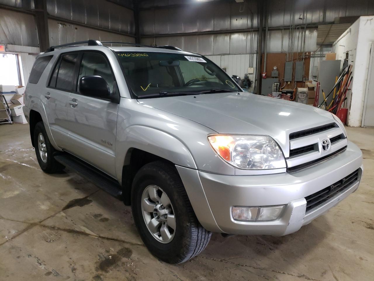 TOYOTA 4RUNNER SR 2003 with VIN JTEBU14R630015582 - Photo from auction
