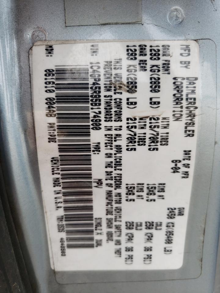 Photo 10 from auction – 2005 CHRYSLER TOWN & COU with VIN 1C4GP45R95B174900