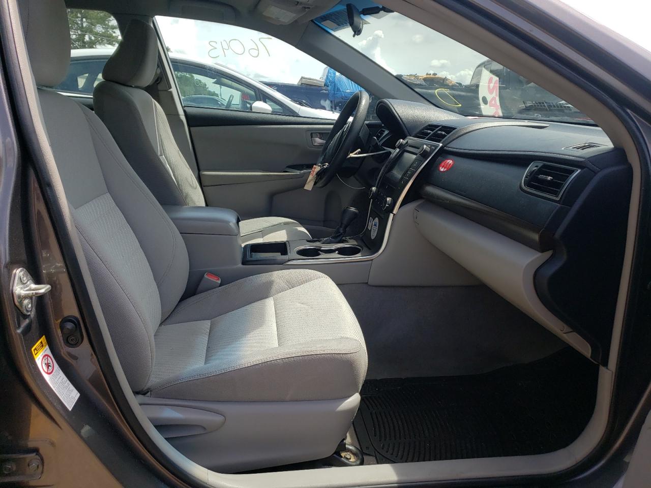 Photo 5 from auction – 2016 TOYOTA CAMRY LE with VIN 4T4BF1FK2GR547538