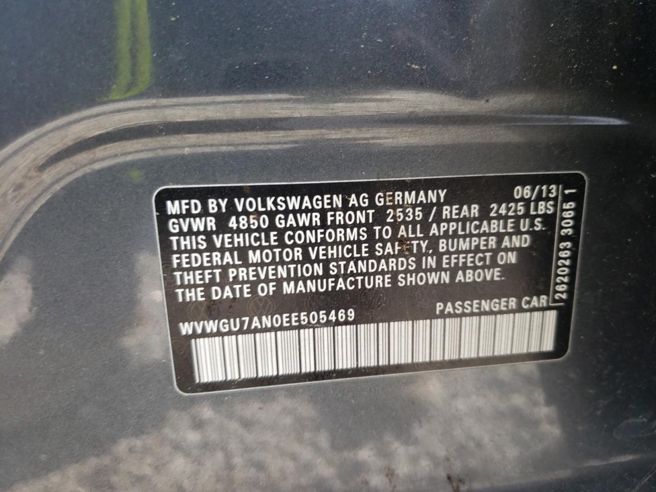 Photo 10 from auction – 2014 VOLKSWAGEN CC VR6 4MO with VIN WVWGU7AN0EE505469