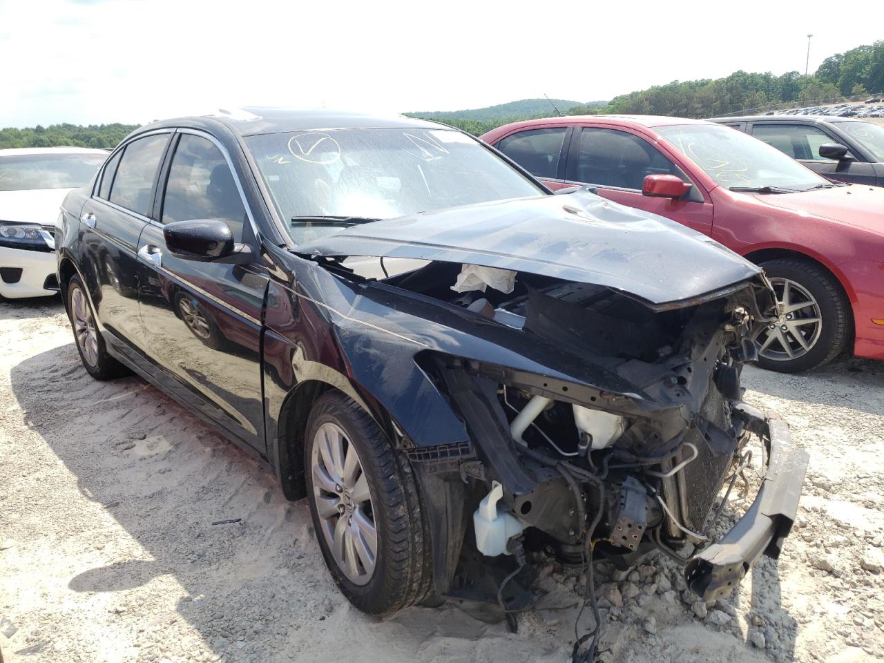 HONDA ACCORD 2011 with VIN 1HGCP3F83BA026050 - Photo from auction