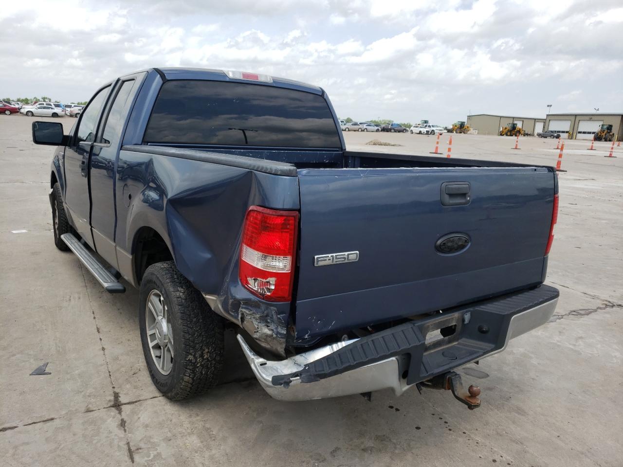 Photo 3 from auction – 2006 FORD F150 with VIN 1FTRX12W36FA31484