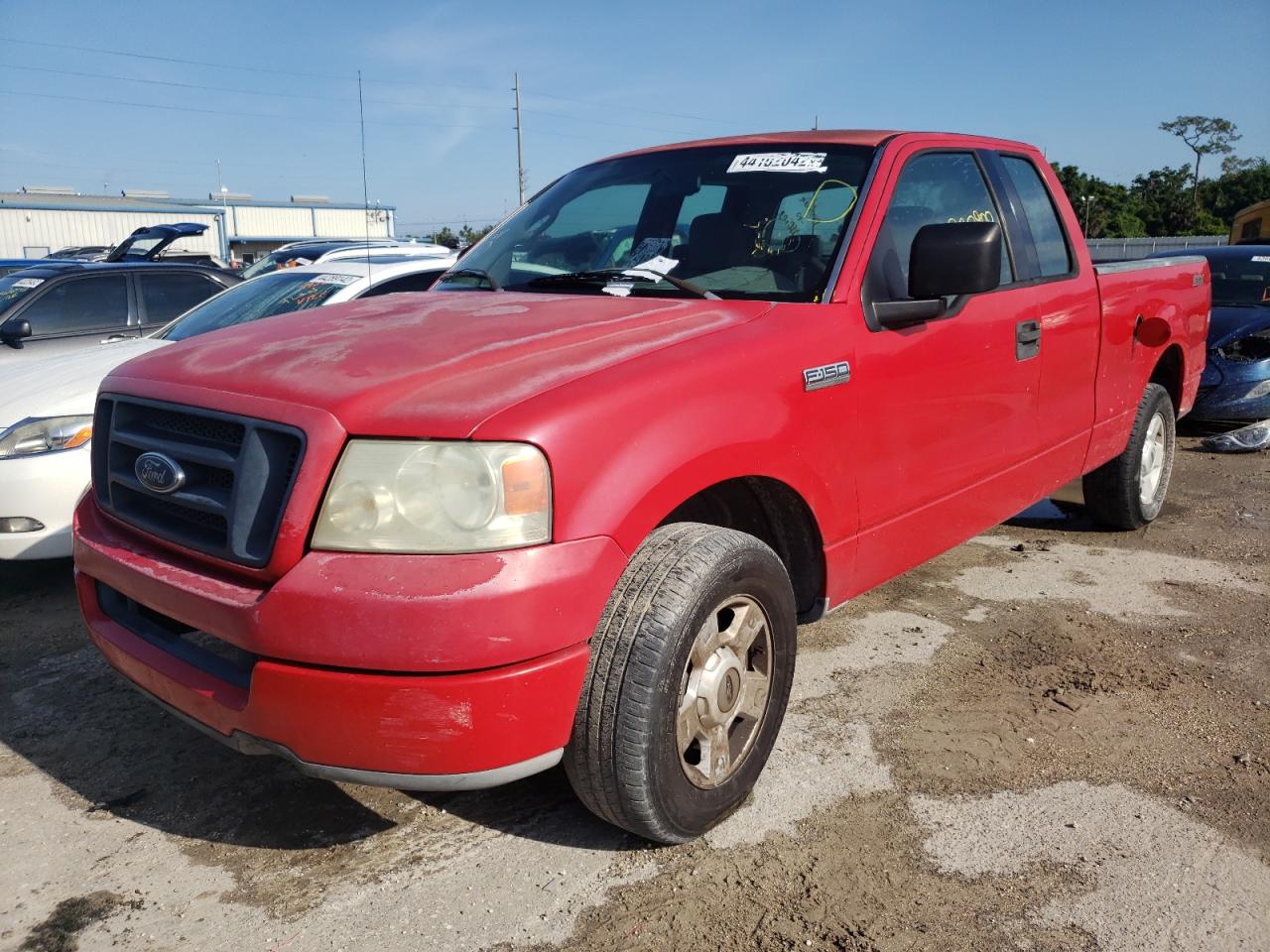 Photo 2 from auction – 2004 FORD F150 with VIN 1FTRX12W94NC15198