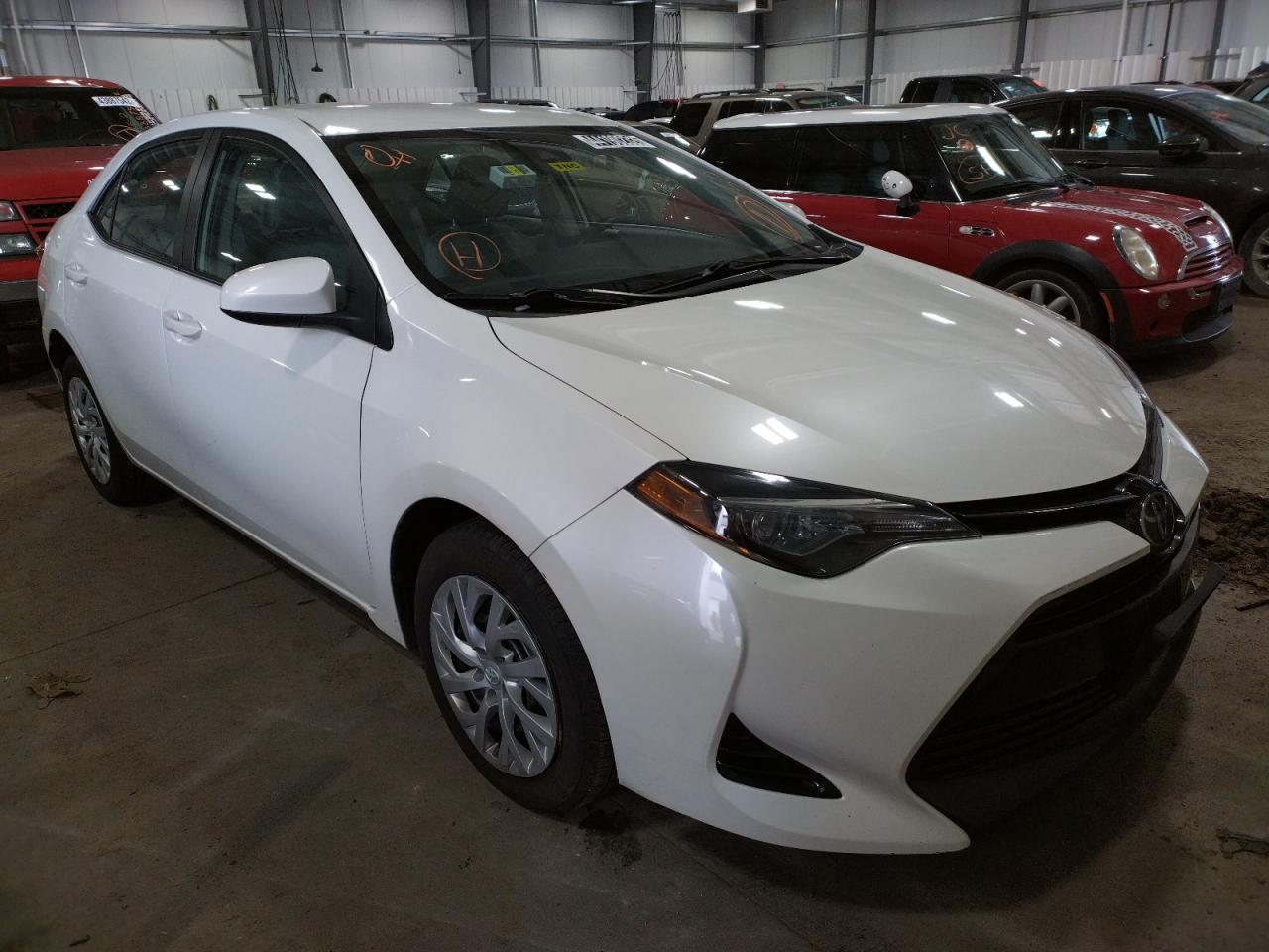 TOYOTA COROLLA L 2018 with VIN 5YFBURHE4JP809607 - Photo from auction