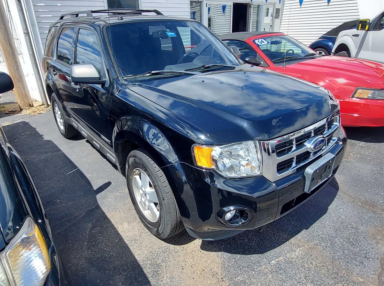 FORD ESCAPE XLT 2008 with VIN 1FMCU93Z88KC82092 - Photo from auction