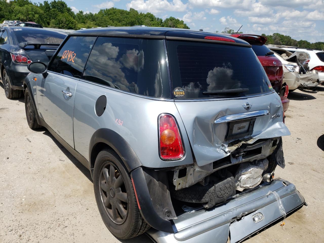 Photo 3 from auction – 2003 MINI COOPER with VIN WMWRC33413TE17810