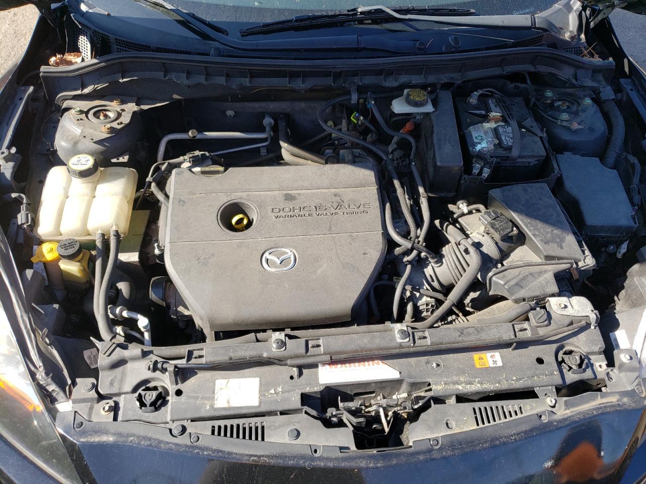 Photo 17 from auction – 2001 MAZDA 3 I with VIN JM1BL1VF5B1387709