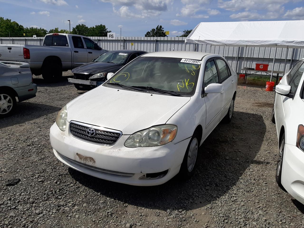 Photo 2 from auction – 2005 TOYOTA COROLLA CE with VIN JTDBR32E952056376
