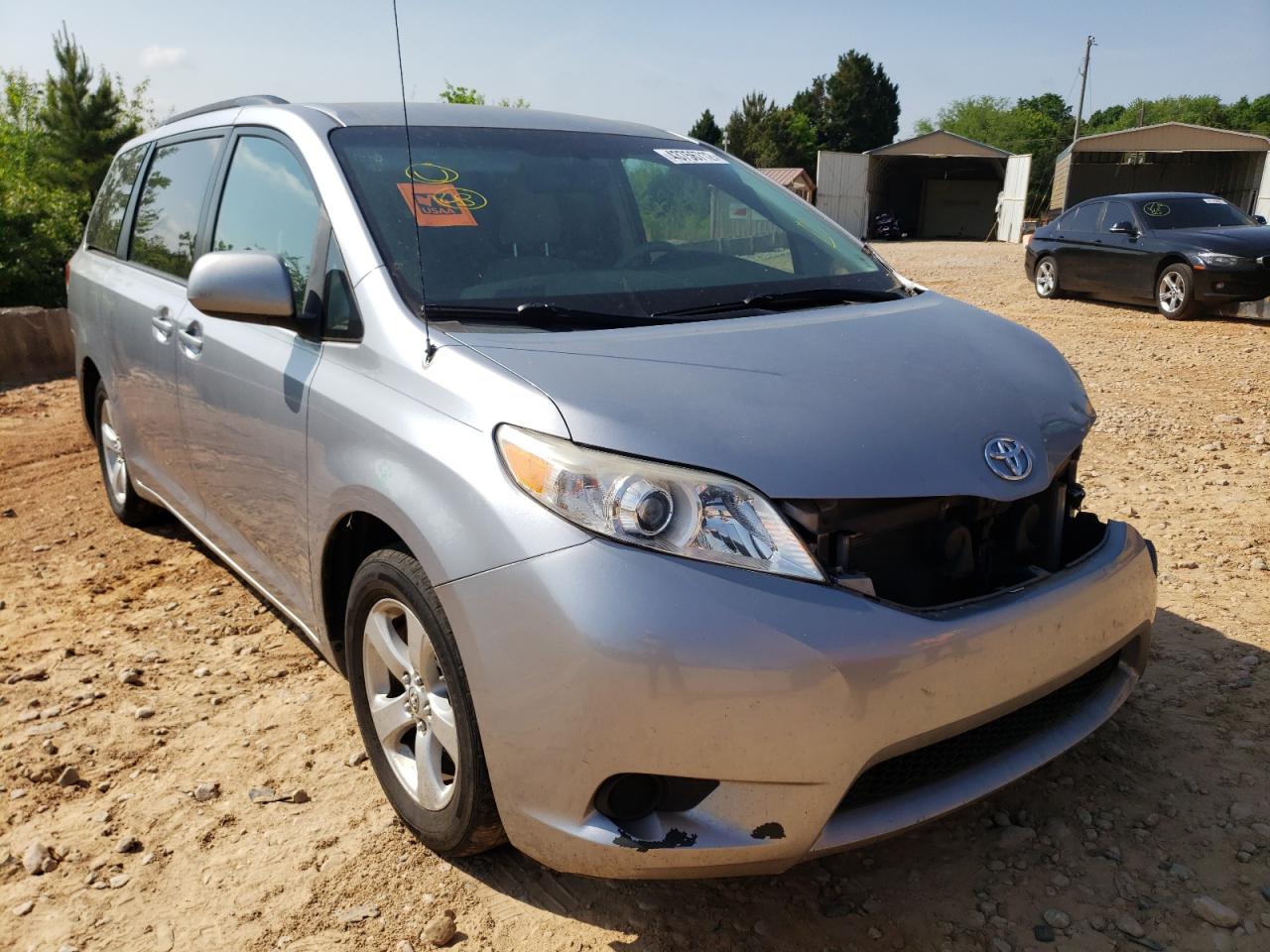TOYOTA SIENNA LE 2012 with VIN 5TDKK3DC0CS180137 - Photo from auction