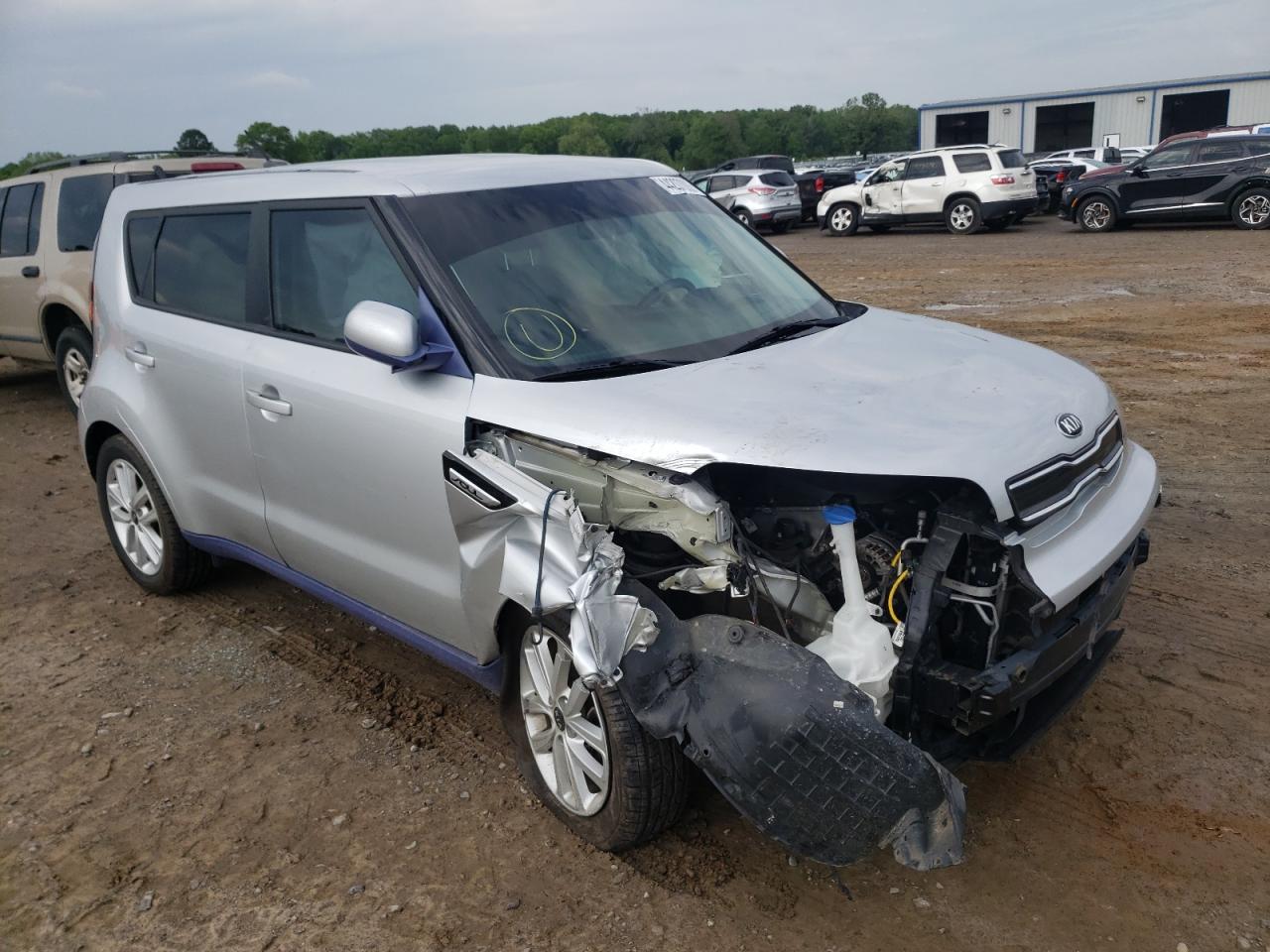 KIA SOUL + 2019 with VIN KNDJP3A55K7634023 - Photo from auction
