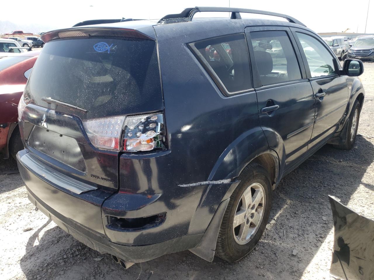 Photo 4 from auction – 2007 MITSUBISHI OUTLANDER with VIN JA4MT31X57U013233
