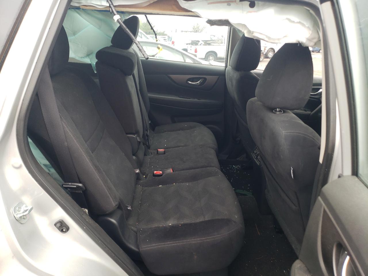 Photo 6 from auction – 2016 NISSAN ROGUE S with VIN 5N1AT2MV7GC914084