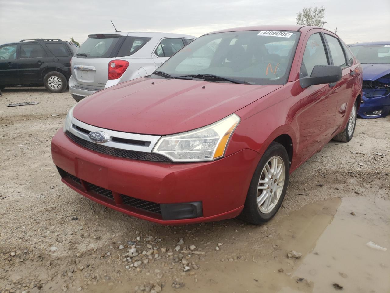 Photo 2 from auction – 2010 FORD FOCUS SE with VIN 1FAHP3FN8AW150199