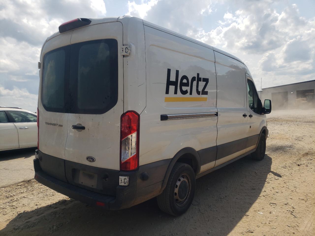 Photo 4 from auction – 2019 FORD TRANSIT T- with VIN 1FTYR2CM9KKB07994