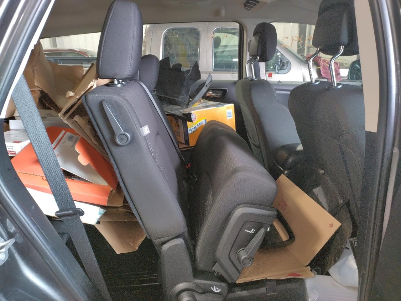 Photo 6 from auction – 2015 DODGE JOURNEY SE with VIN 3C4PDCAB3FT671260