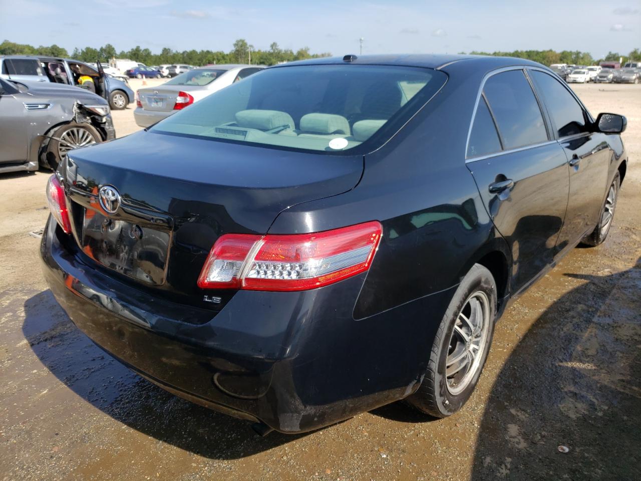 Photo 4 from auction – 2011 TOYOTA CAMRY BASE with VIN 4T1BF3EK3BU176647