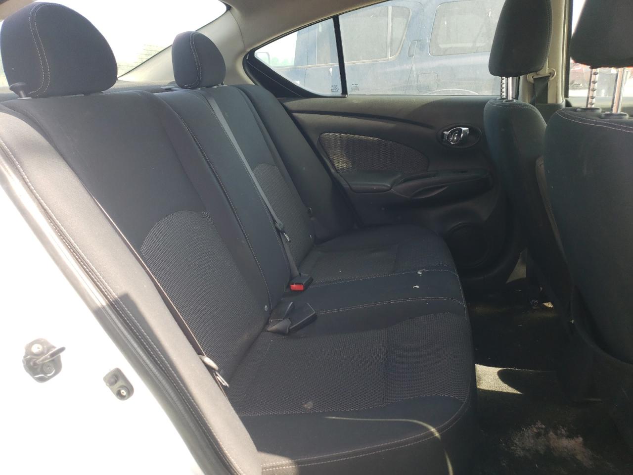 Photo 6 from auction – 2014 NISSAN VERSA S with VIN 3N1CN7AP5EL828853