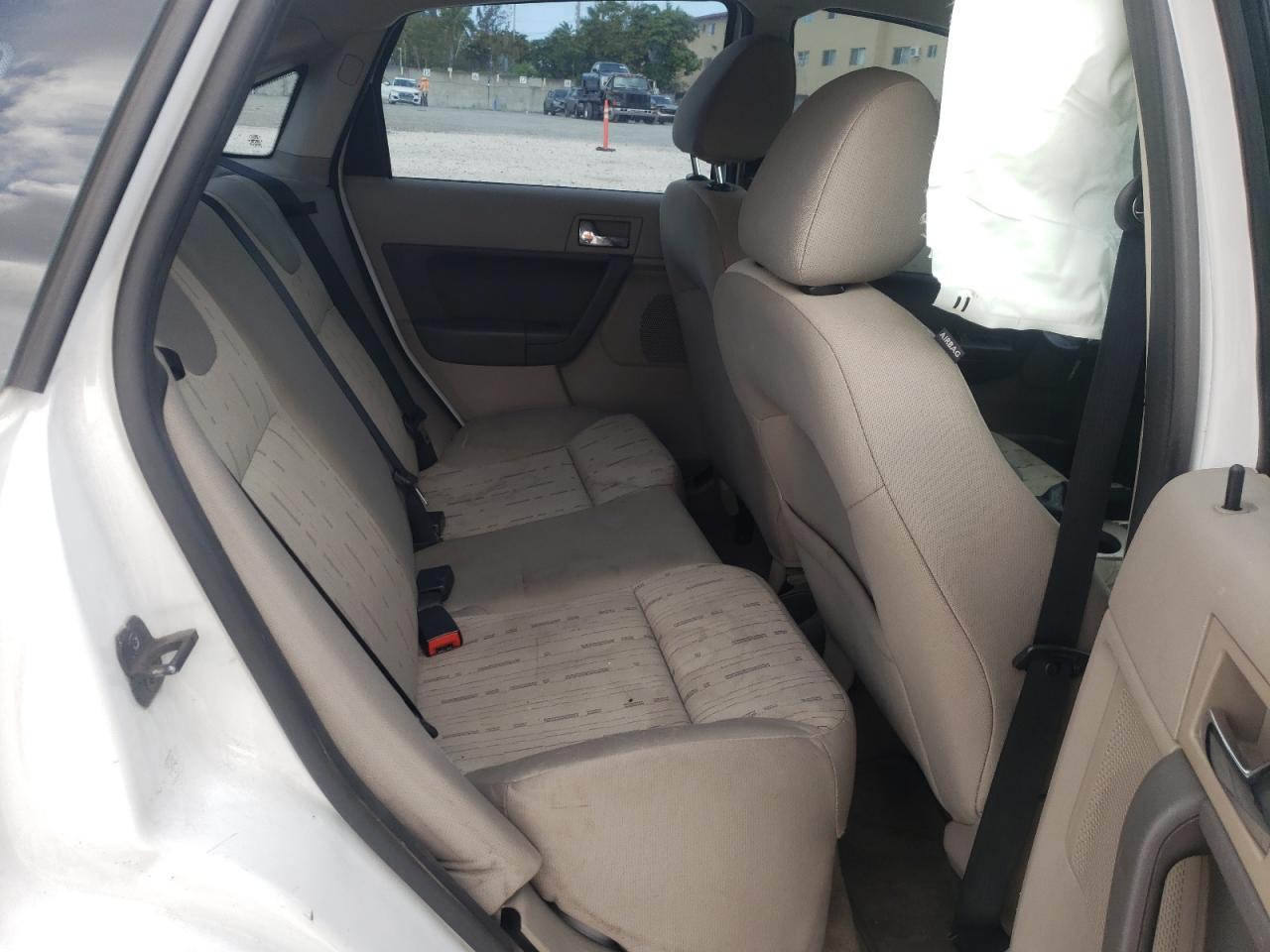 Photo 6 from auction – 2008 FORD FOCUS SE with VIN 1FAHP35N08W231631