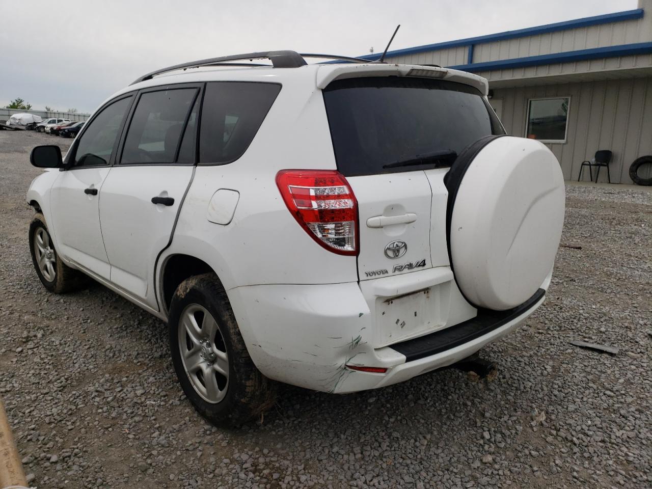 Photo 3 from auction – 2010 TOYOTA RAV4 with VIN JTMBK4DV3AD015912
