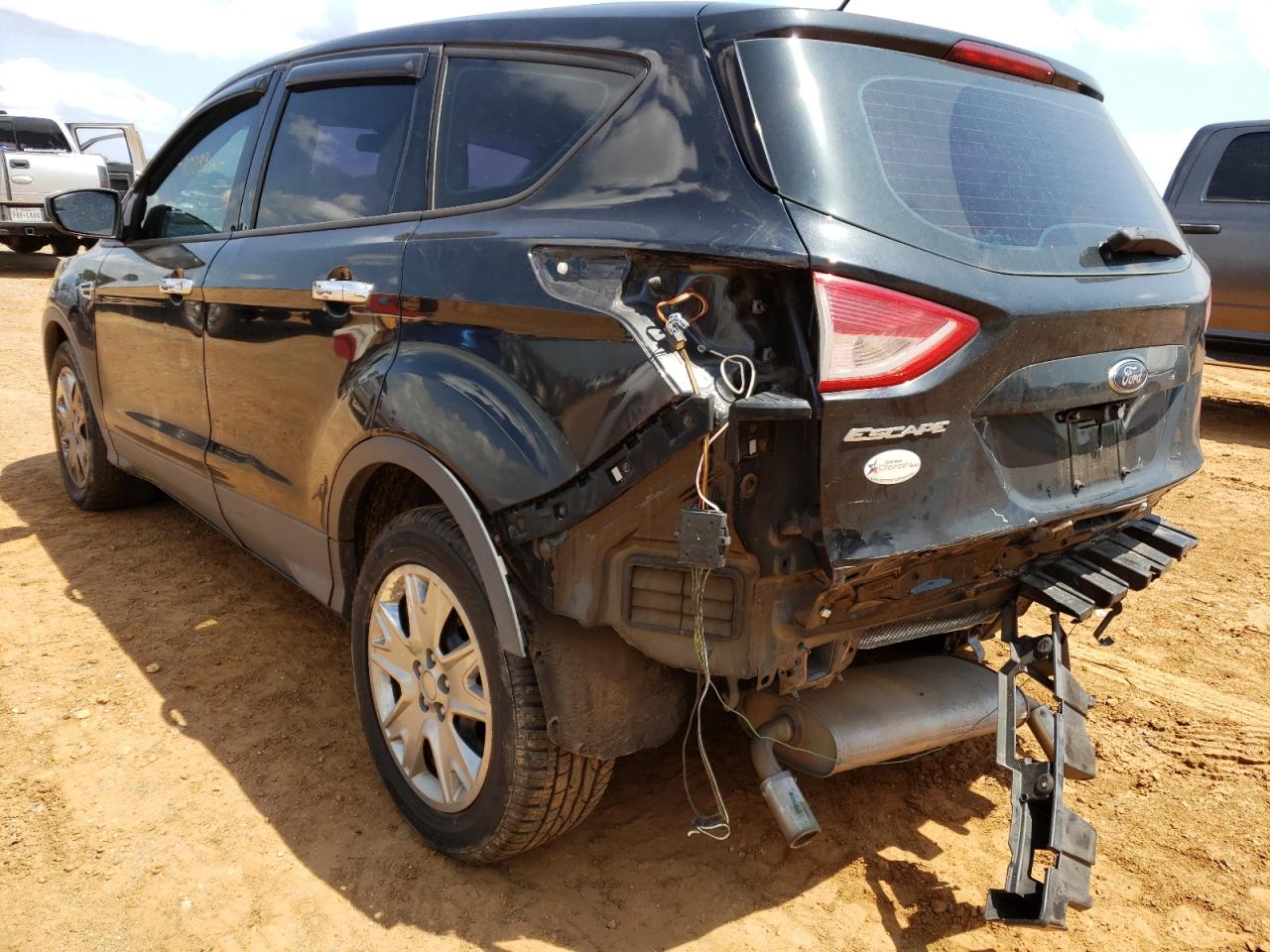Photo 3 from auction – 2013 FORD ESCAPE S with VIN 1FMCU0F73DUD32367