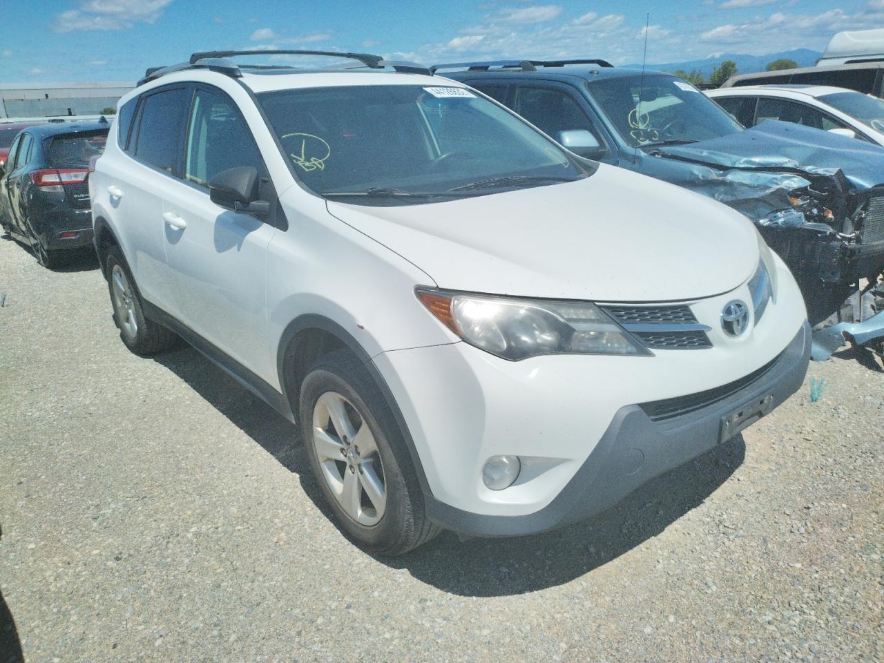 Photo 1 from auction – 2014 TOYOTA RAV4 XLE with VIN 2T3RFREV7EW153699