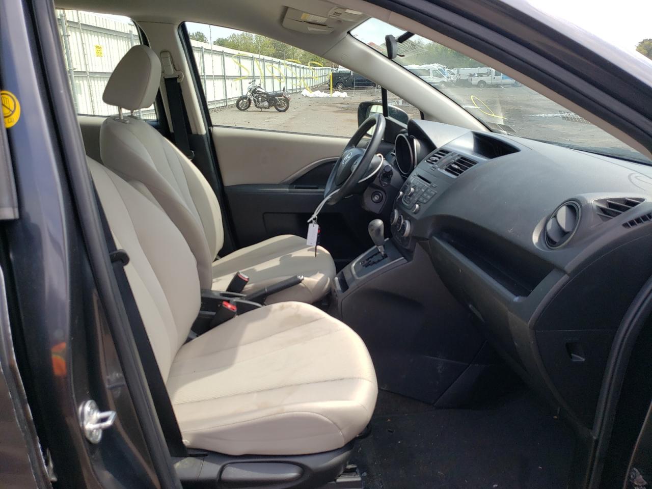 Photo 5 from auction – 2013 MAZDA 5 with VIN JM1CW2BL9D0161709