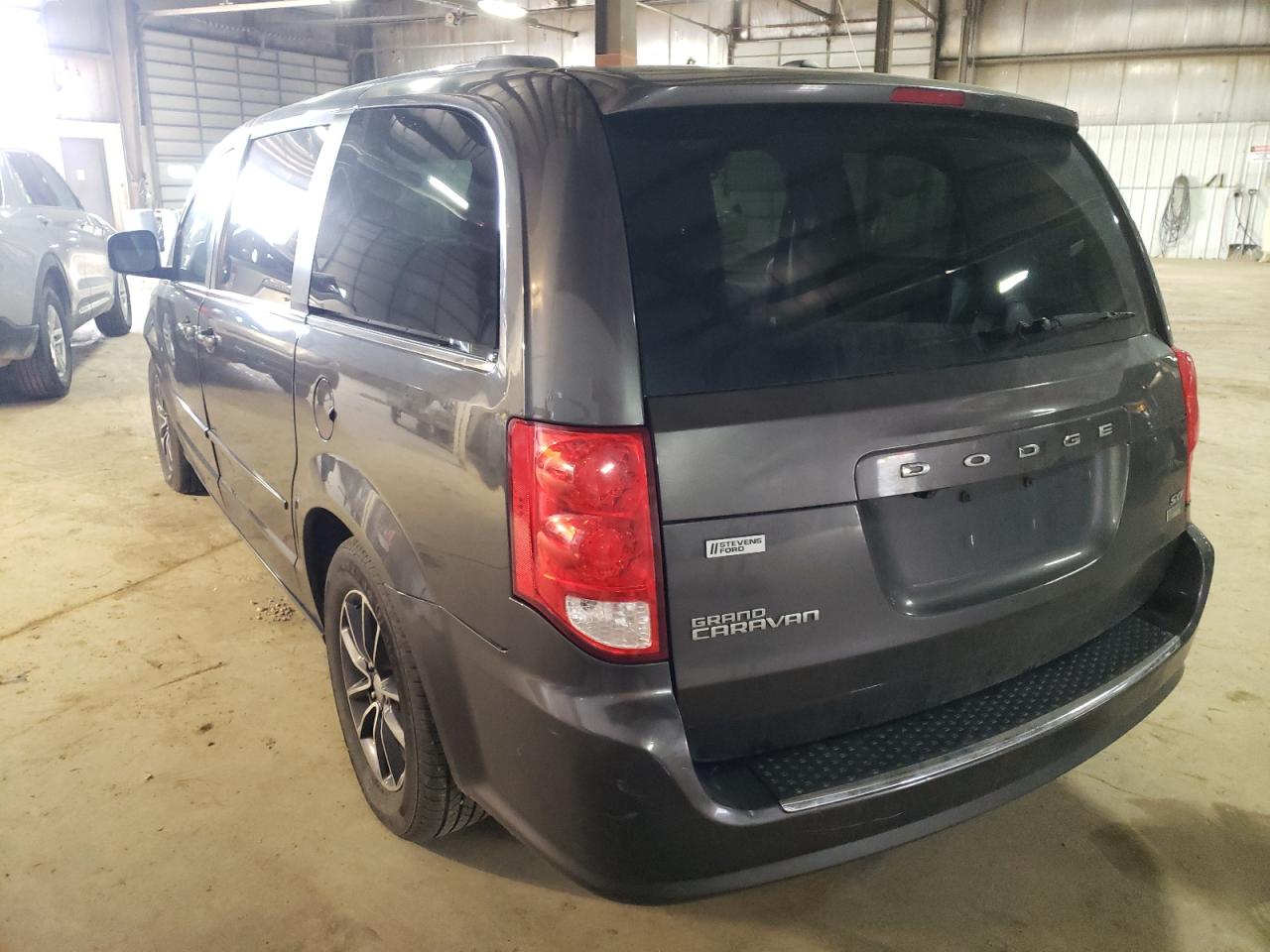 Zdjęcie 3 z aukcji – 2017 DODGE GRAND CARA z VIN 2C4RDGCG1HR690713